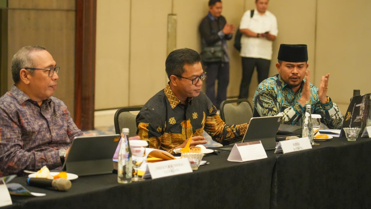 Atasi Kemacetan, Bupati Bandung Usulkan Pembangunan Tol di Kawasan Wisata Bandung Selatan